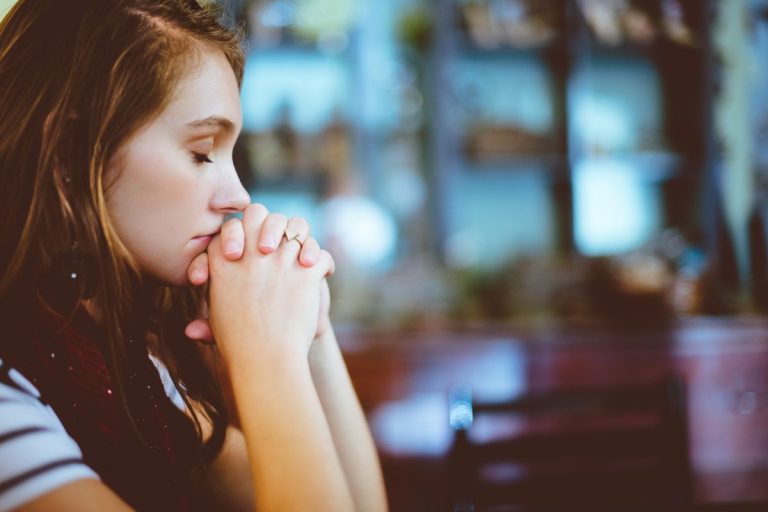 praying for those you see hurting